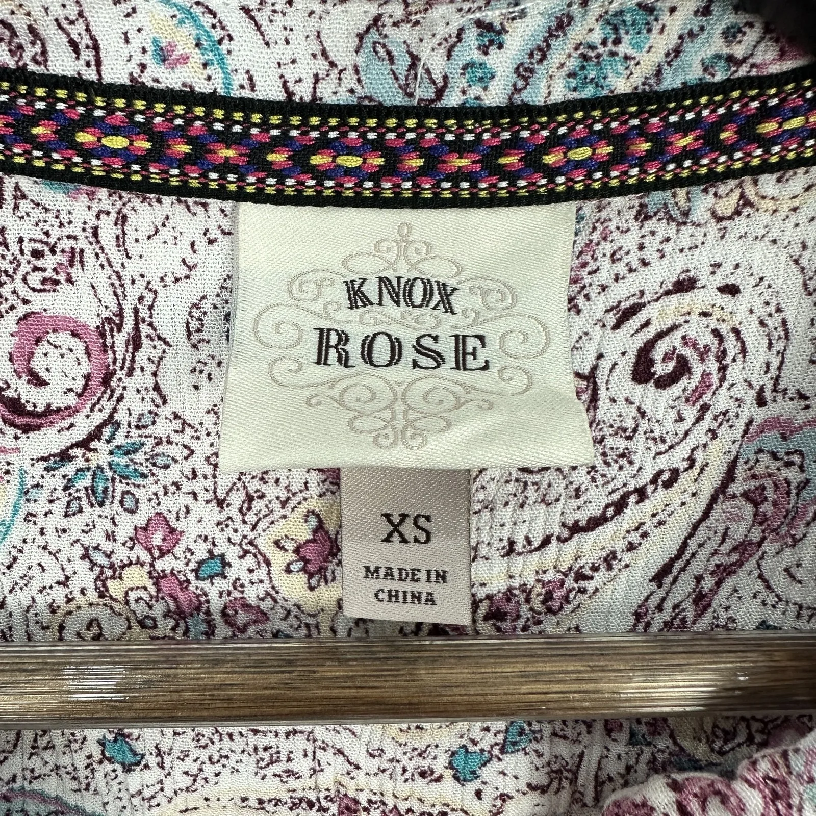 Knox Rose Shirt Womens XS Pink Blue Paisley Sleeveless Button Front Boho‎ Indie - Image 2
