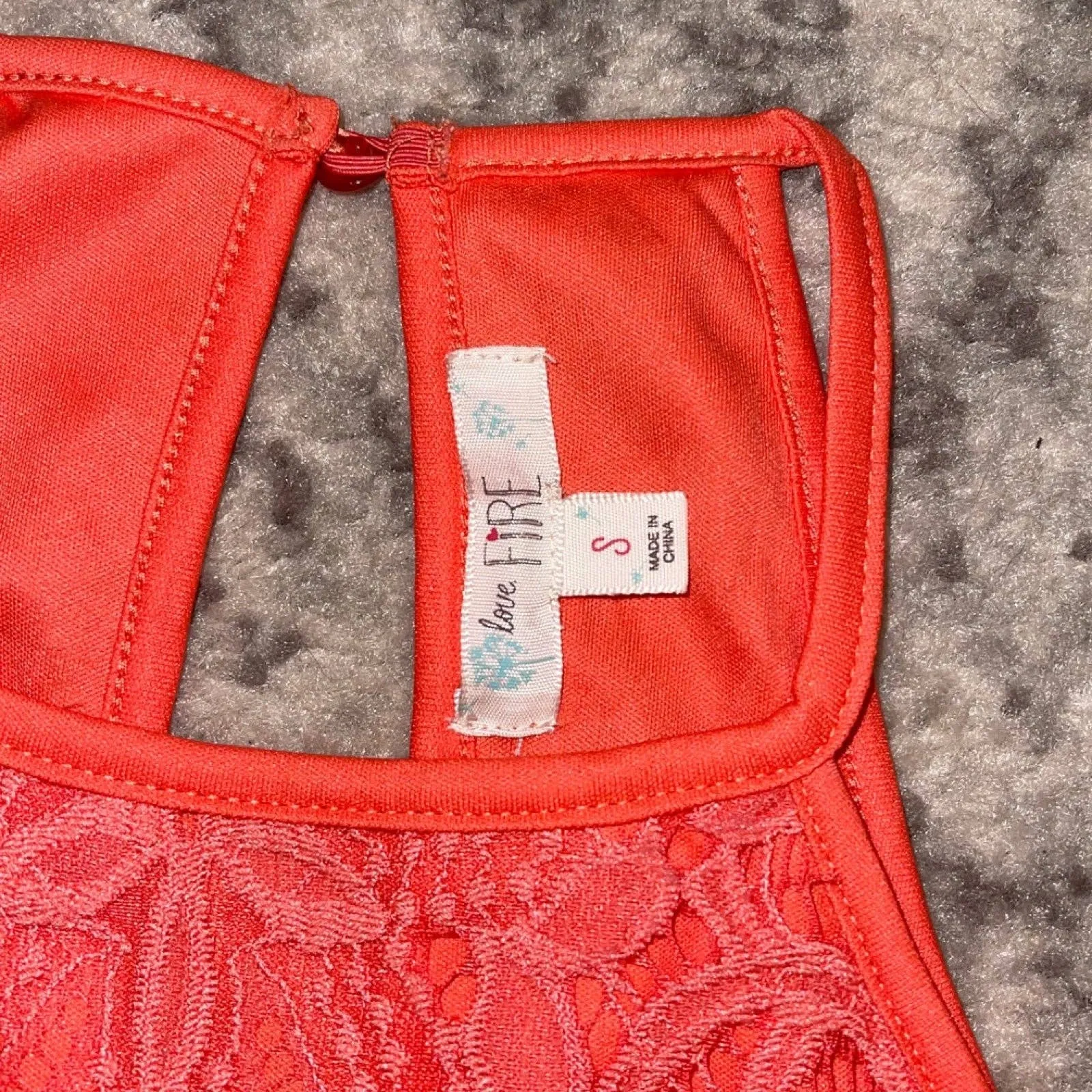 Love, Fire Women’s Coral Sleeveless Lace Overlay‎ Dress Size Small Pink - Image 6