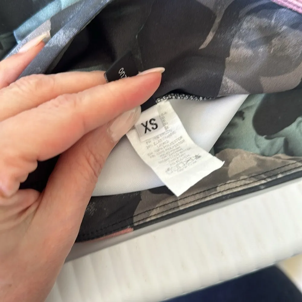 Onzie Flow Hot Yoga High Rise Legging Alpine Floral Green Pink Size XS - Image 5