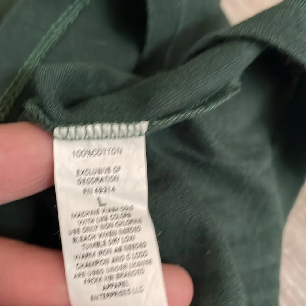 College Corner Green Champion Michigan State Short Sleeve T Shirt Large - Image 4