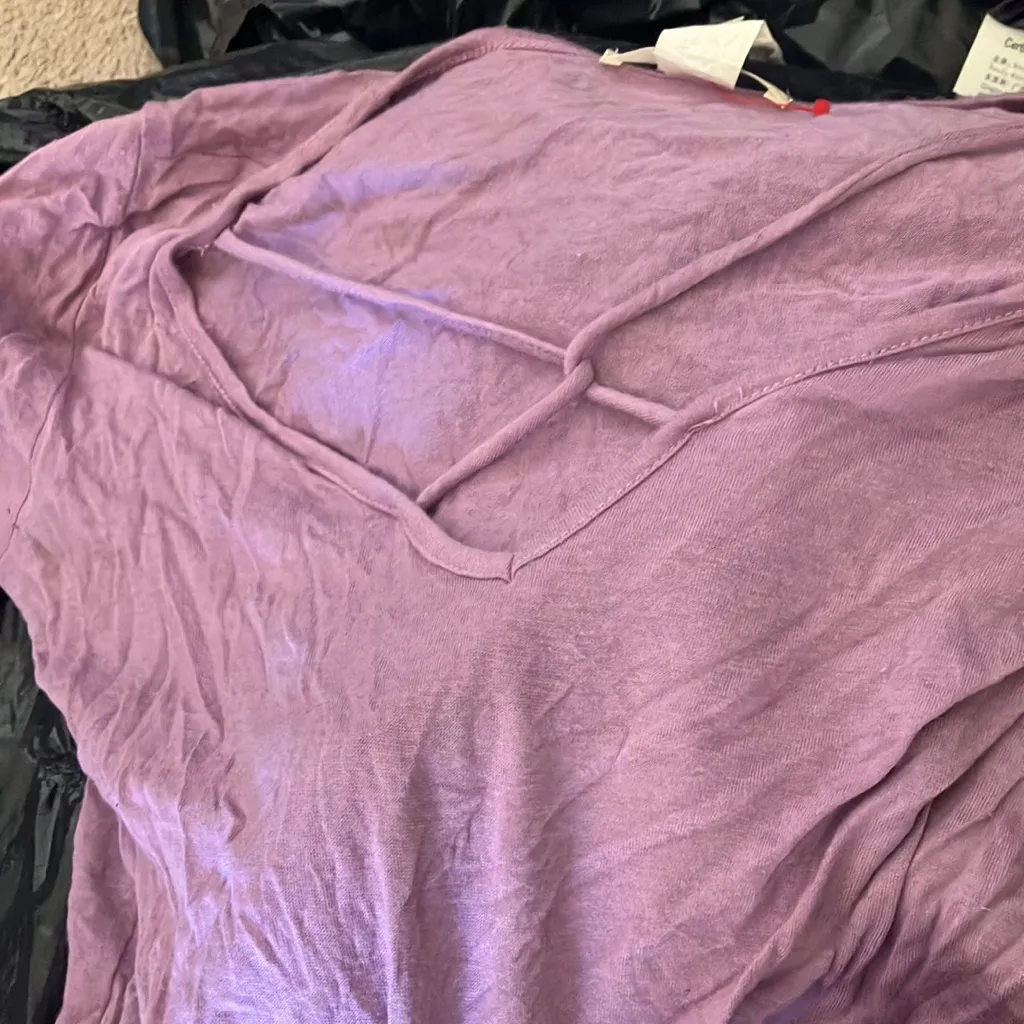 FINAL MARKDOWN Gaze knot front top small - Image 3