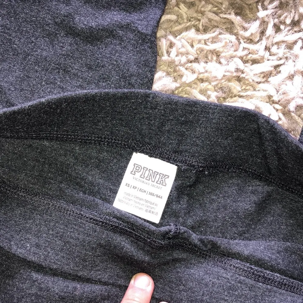 Pink Victoria’s Secret gray leggings size XS comfy cozy leggings pants casual - Image 3