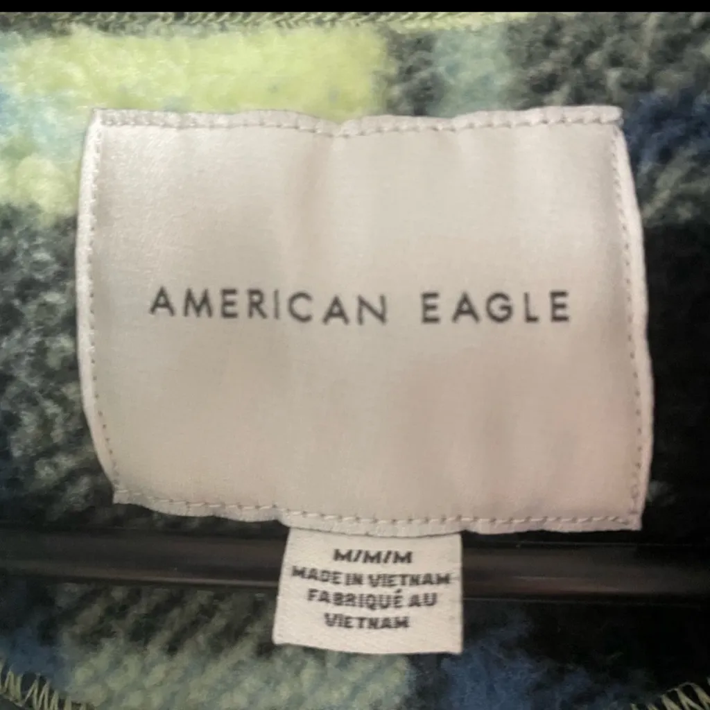 American Eagle Cropped Plaid Sherpa Pullover Fleece 1/4 Zip Green Medium - Image 12
