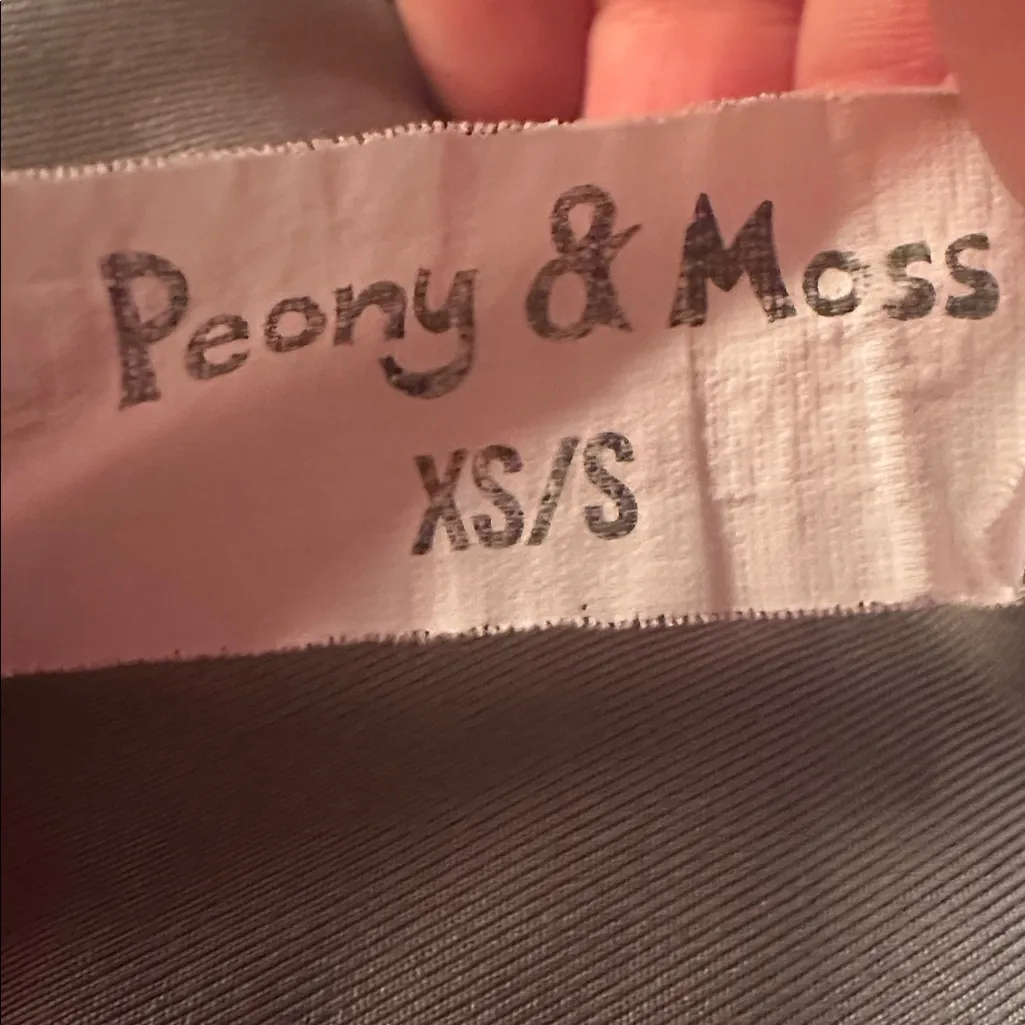 Peony & Moss Gray leggings XS/Small Size undefined - Image 5