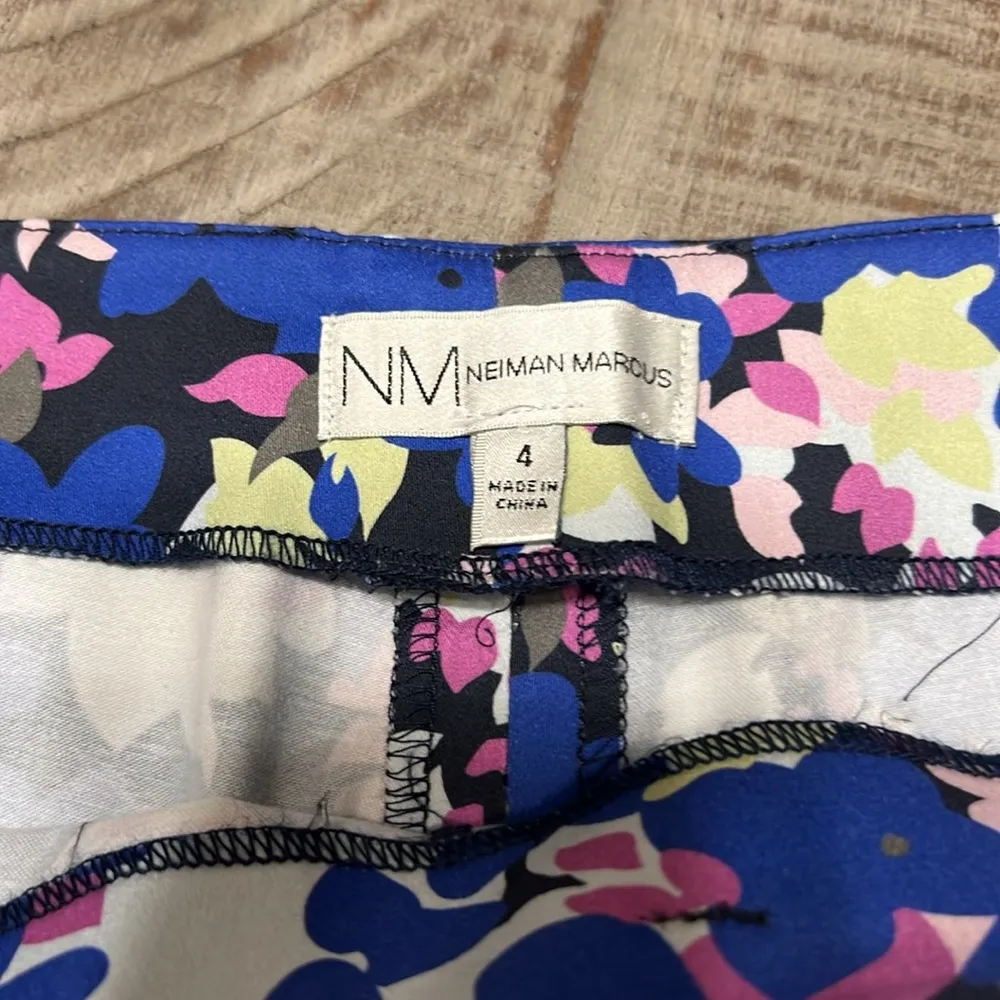 Neiman Marcus women’s dress pants - Image 3