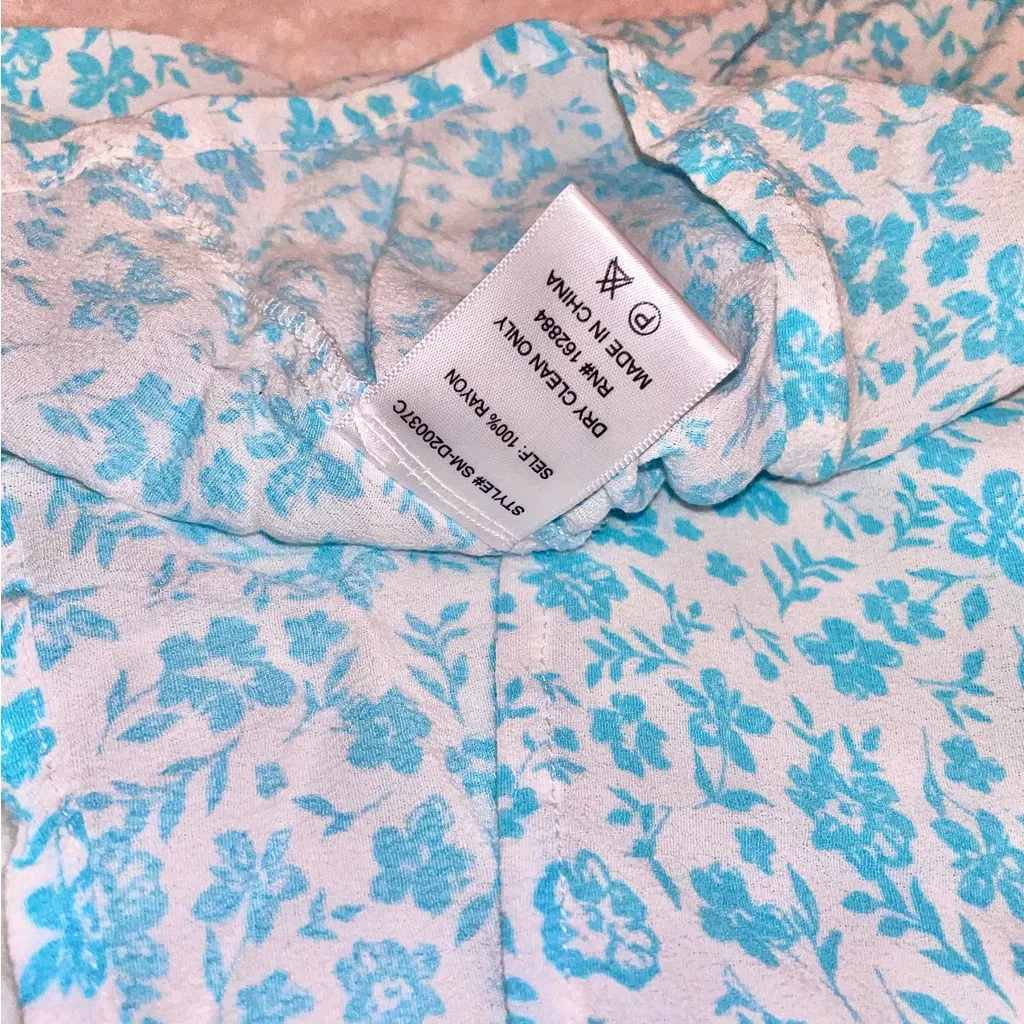 Isabelle’s Cabinet Floral Cut out Mini Dress size Large Blue - Image 9