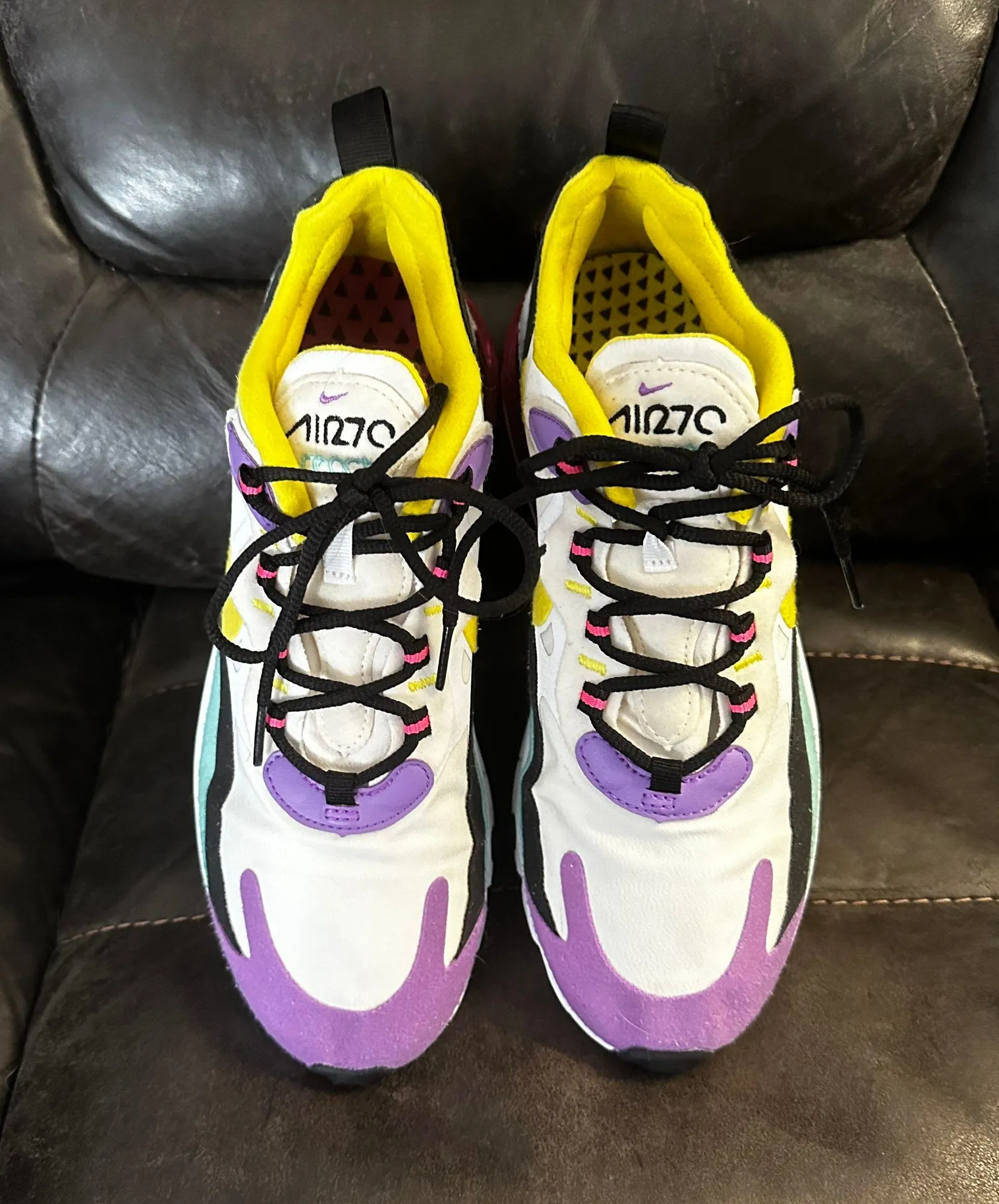 Air Max 270 React Shoes - Image 3