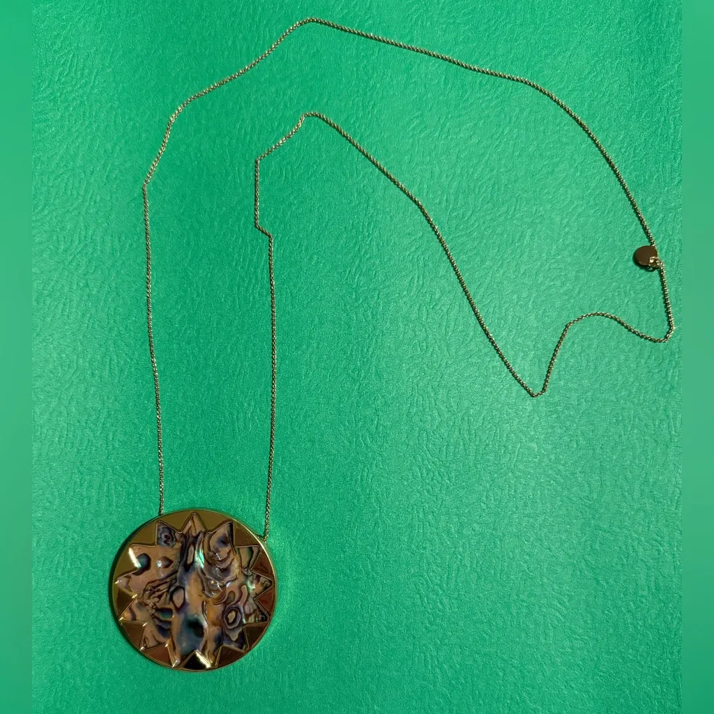 House of Harlow 1960 Gold Classics Abalone Sunburst Vtg Pendant Necklace - Image 2