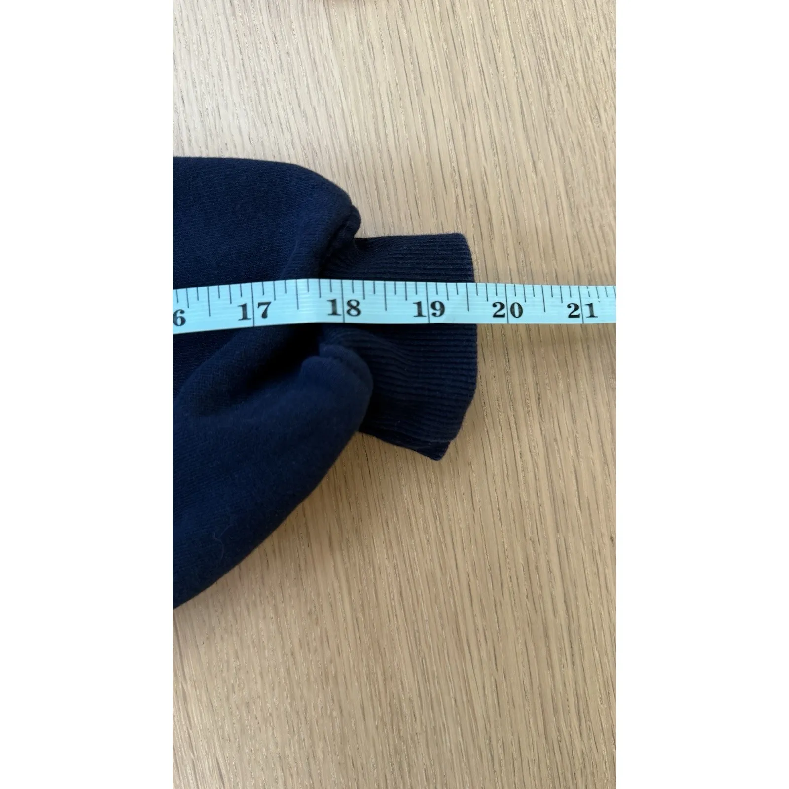 Garage Oversized Beverly Hills Sweatshirt Woman’s Size XS - Image 6