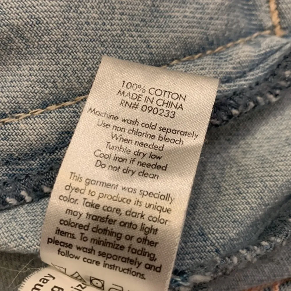 PacSun denim jacket with embroidery patches sequin appliqué M - Image 9