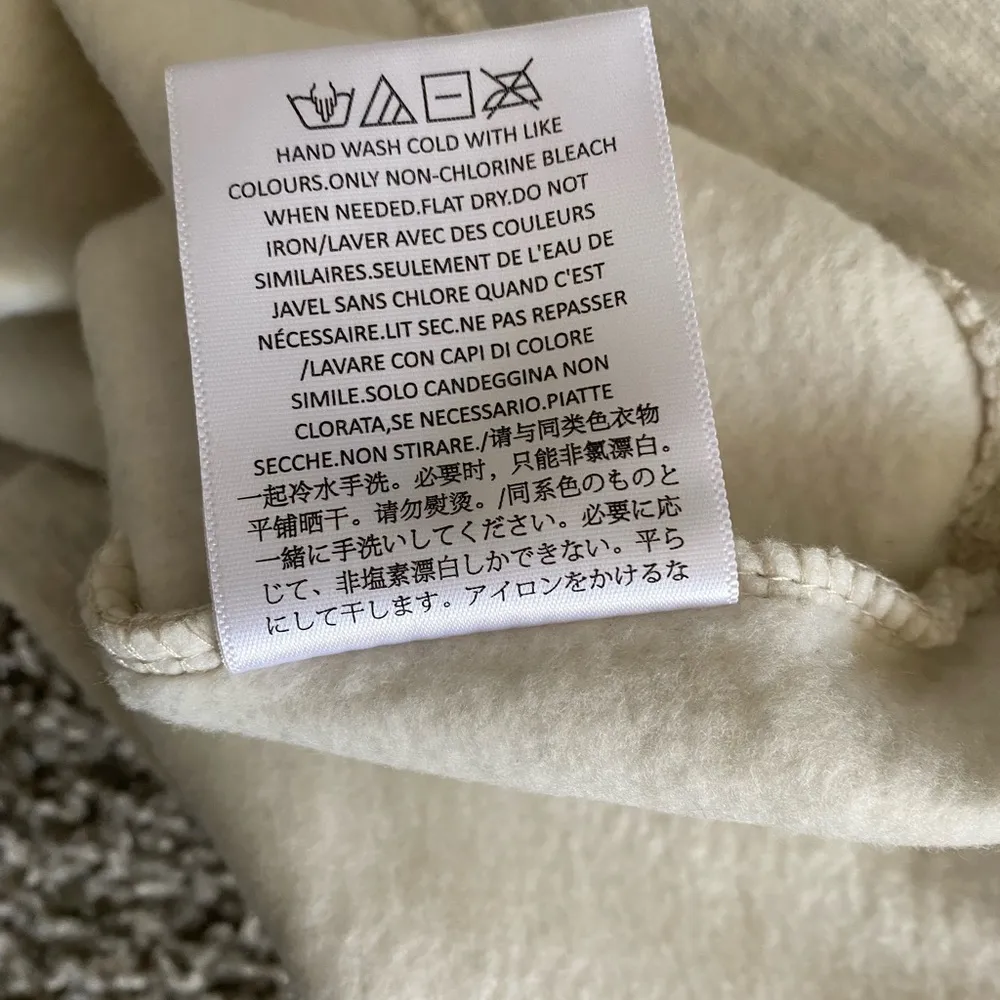 ESSENTIALS FEAR OG GOD LIGHT OATMEAL PULLOVER HOODIE SIZE L - Image 6