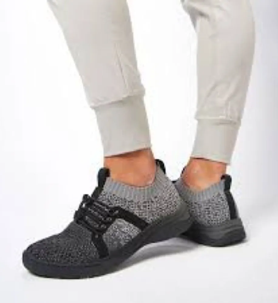 Nurse mates align Torri sneakers gray black womens size 11 work professional - Image 1