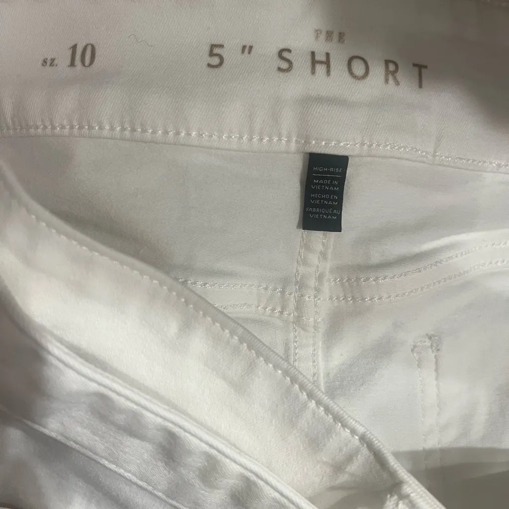 White House Black Market High Waist White Shorts - Image 7