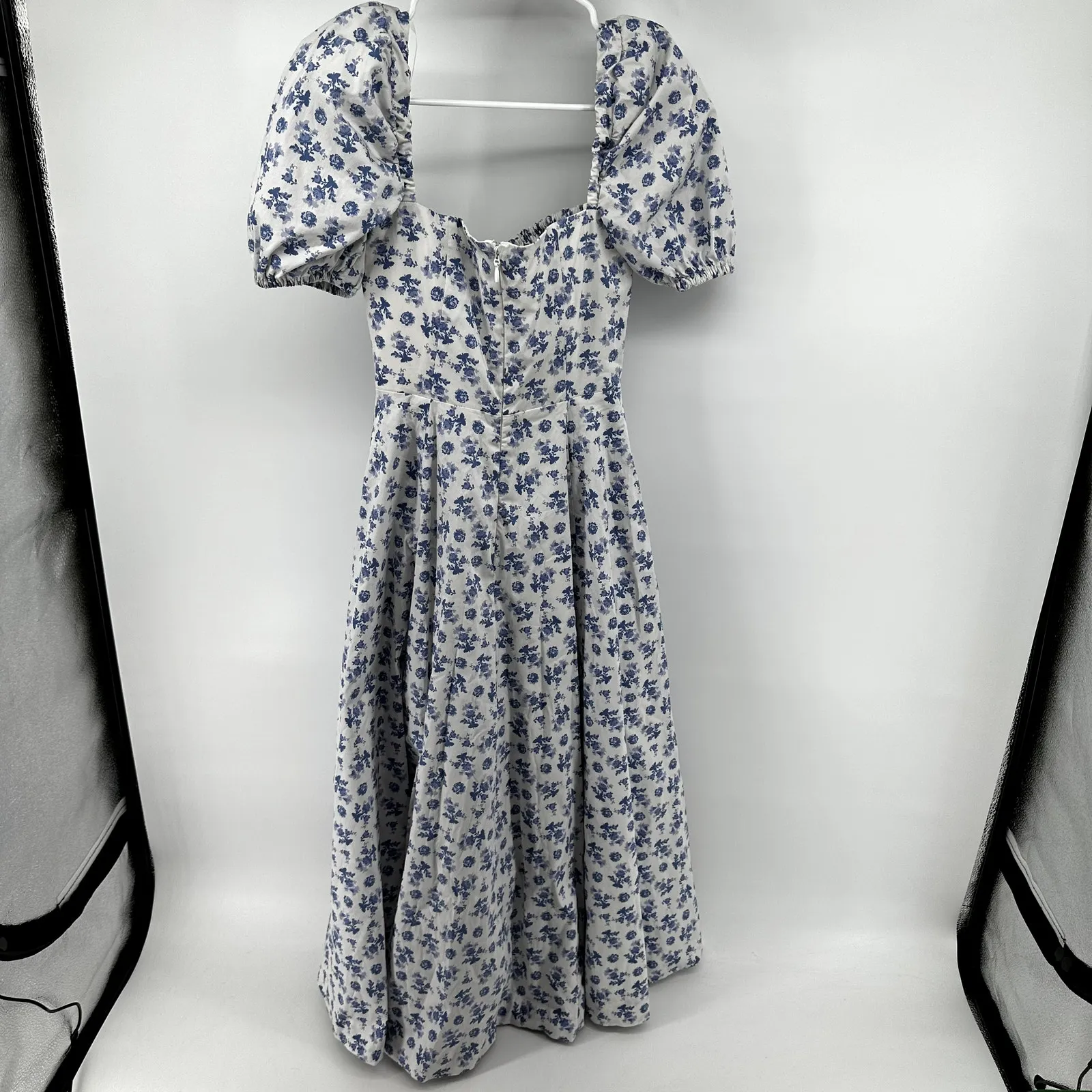 House of CB Tallulah Floral Puff Sleeve Midi Sundress Split Blue White S NWOT - Image 6