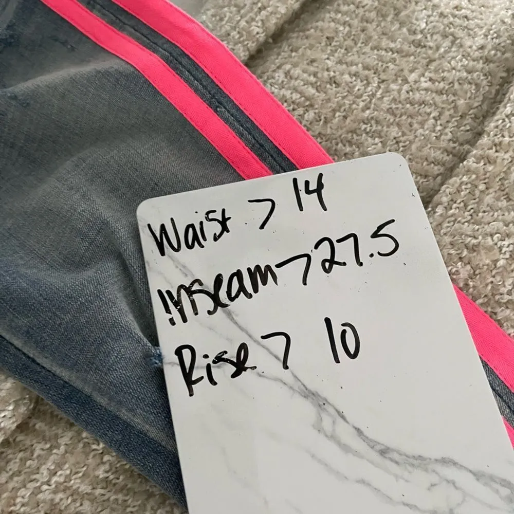 Blank NYC The Rivington High Rise Tapered Stripe Jeans - Image 7