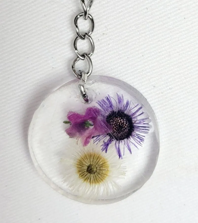 Handmade resin epoxy keychain with flowers Purple - Image 2