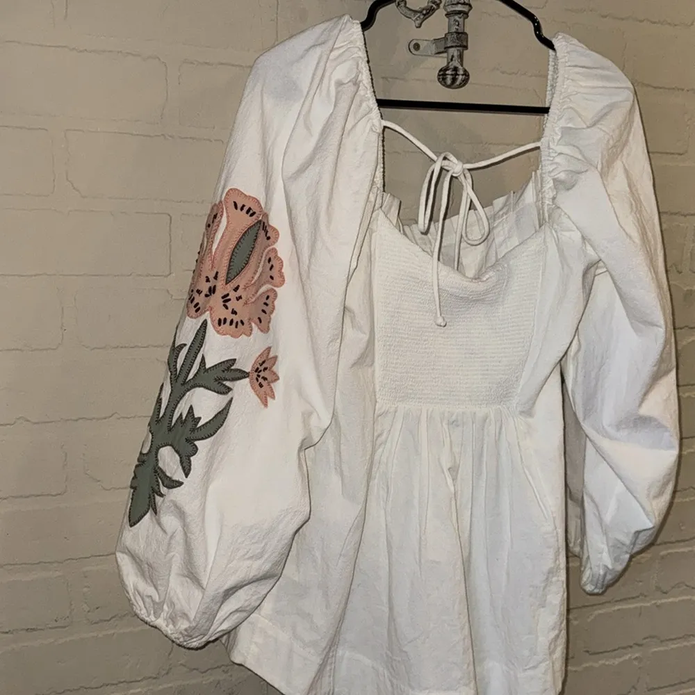 Free People tunic In Bloom shirt Spring Summer White Pullover Top Blouse small - Image 6