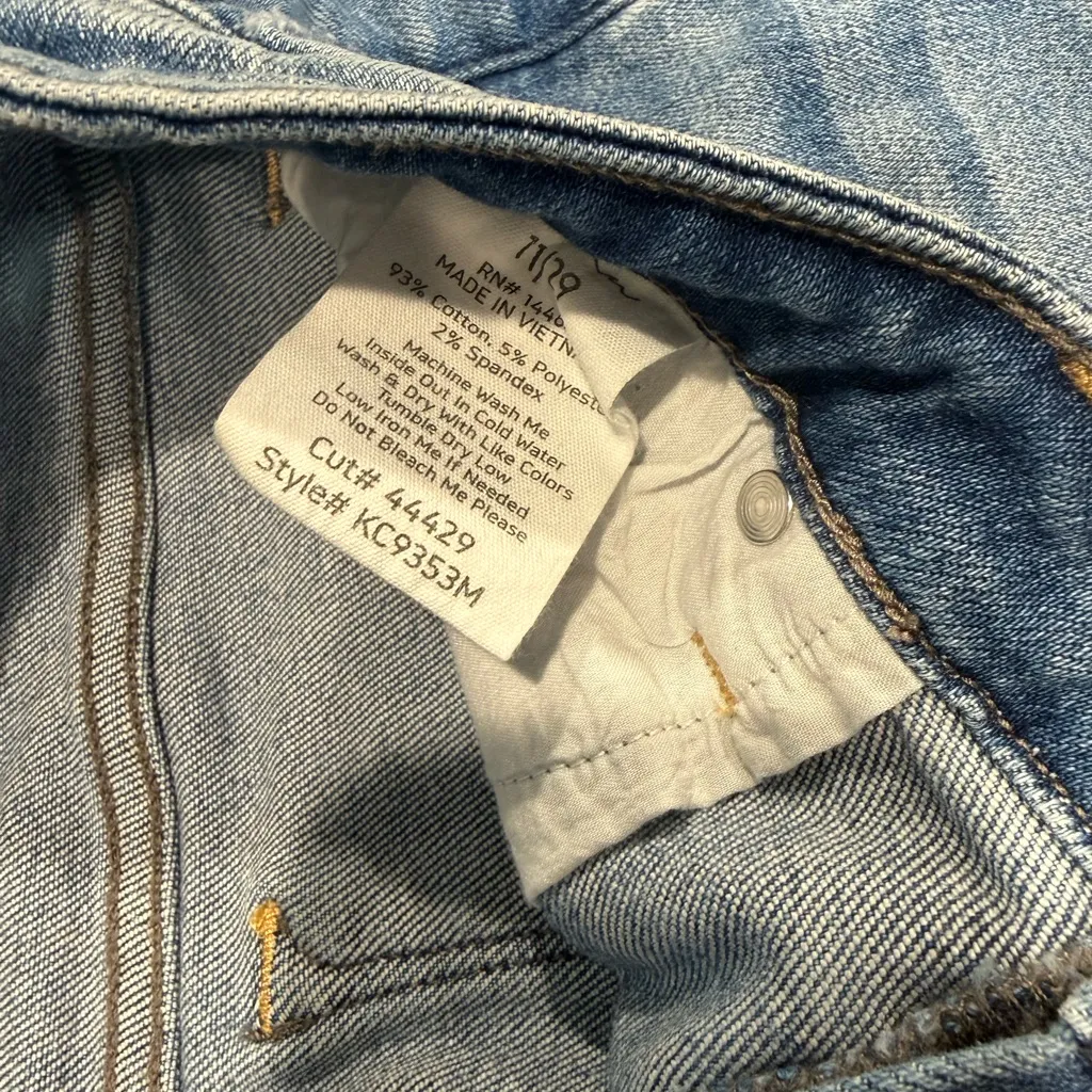 KanCan Light Blue Frayed Hem Flare Jeans Size 29 - Image 3