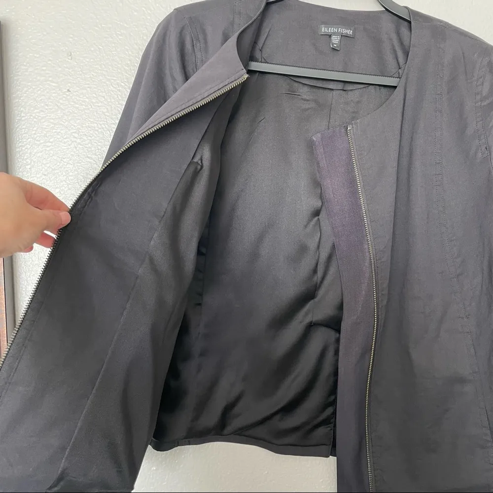 Eileen Fisher Ramie Black Structured Boxy Zip Up Blazer Style Jacket Medium - Image 4