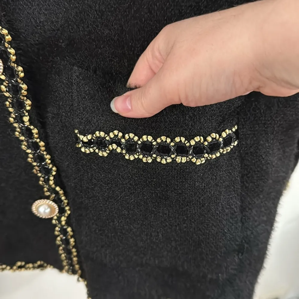 Snowflake black ladylike Knit Jacket gold thread trim Size L / XL - Image 8