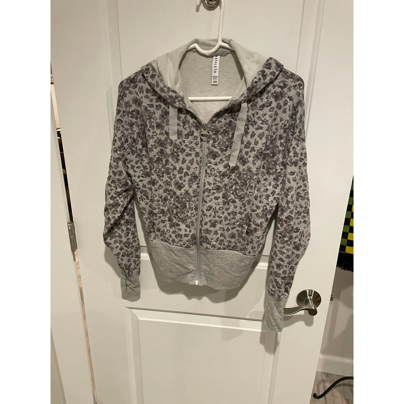 Athleta grey leopard print zip up size XXS - Image 3