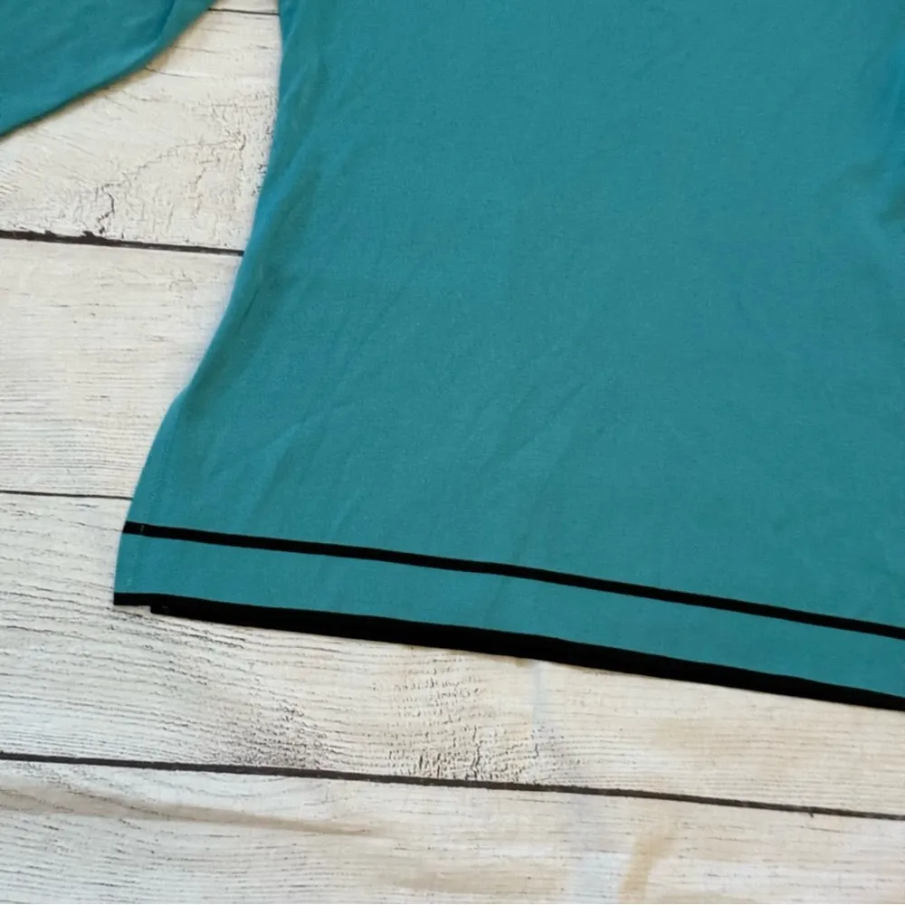 Exclusively Misook size medium teal blue + black side split blouse - Image 8