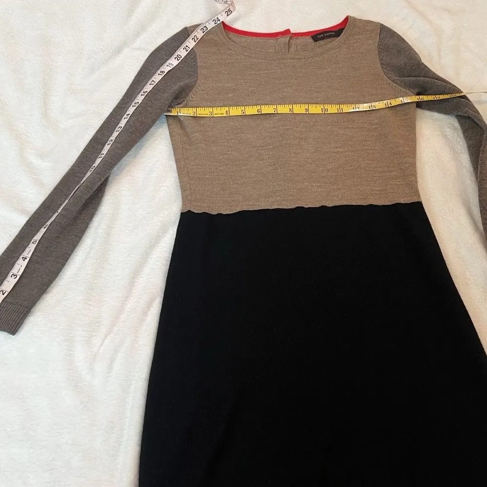 The Limited Long Sleeve Scoop Neck Colorblock Sweater Dress Black Tan Gray Small - Image 7