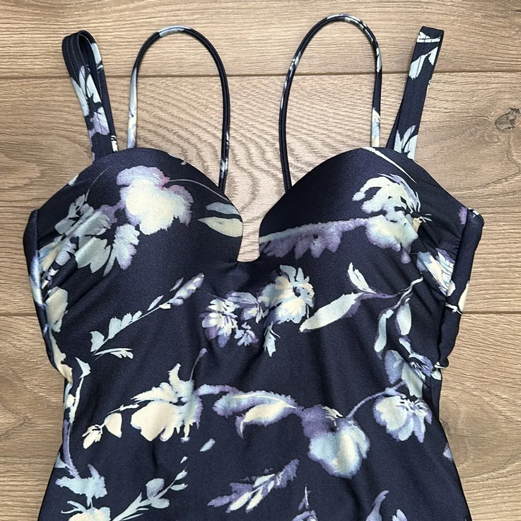 Athleta Aqualuxe Square Neck Plunge One Piece Swimsuit Blue‎ Floral Size Small - Image 2