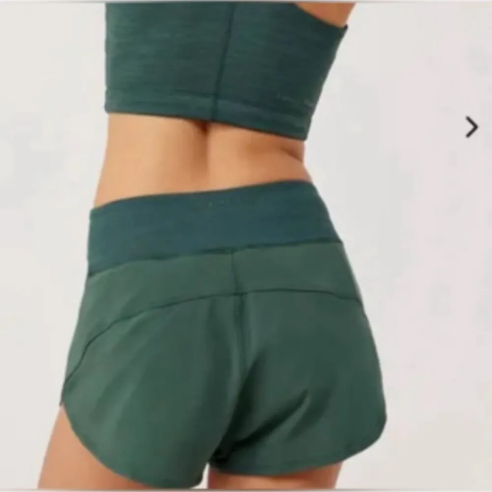 Outdoor Voices Hudson 2.5” Athletic Running Shorts Evergreen XL - Image 4