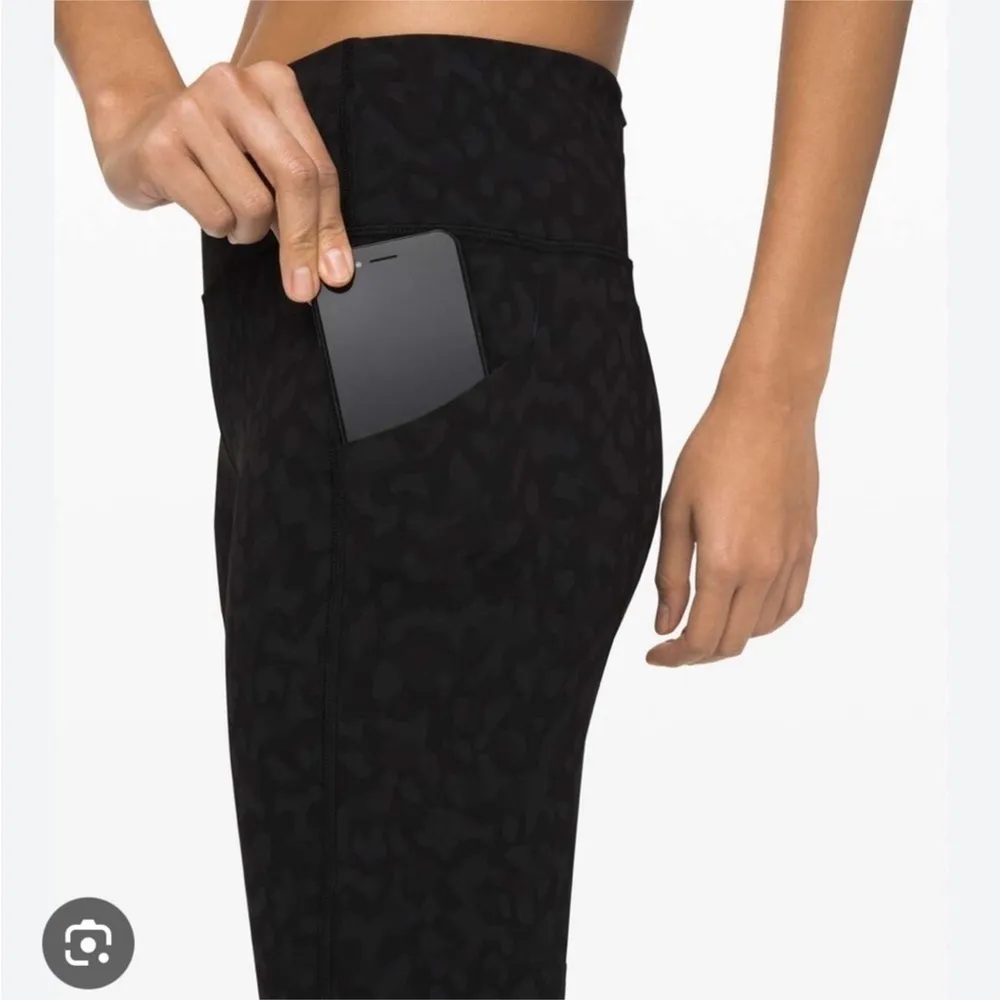 Lululemon Pace Revival High Rise Crop Camo Size 8 - Image 11