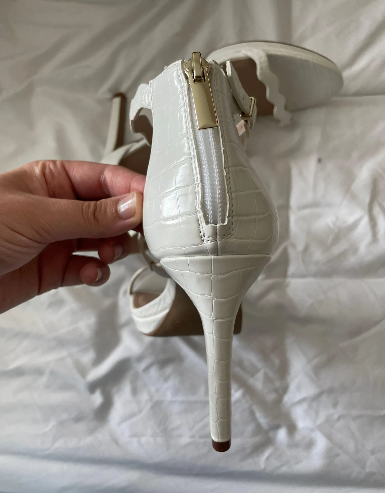 Kelly & Katie White Heels - Image 2