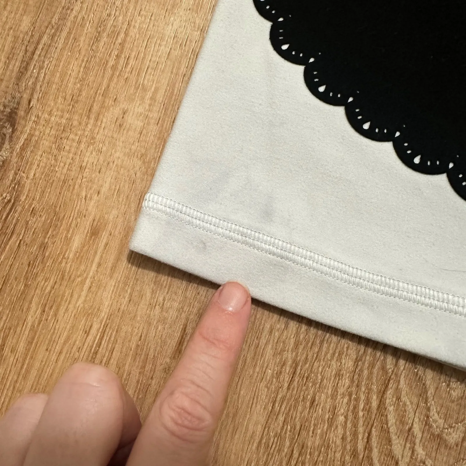 Athleta | Black White Scalloped Lace Trim Athletic Workout Capri Leggings,  L - Image 6