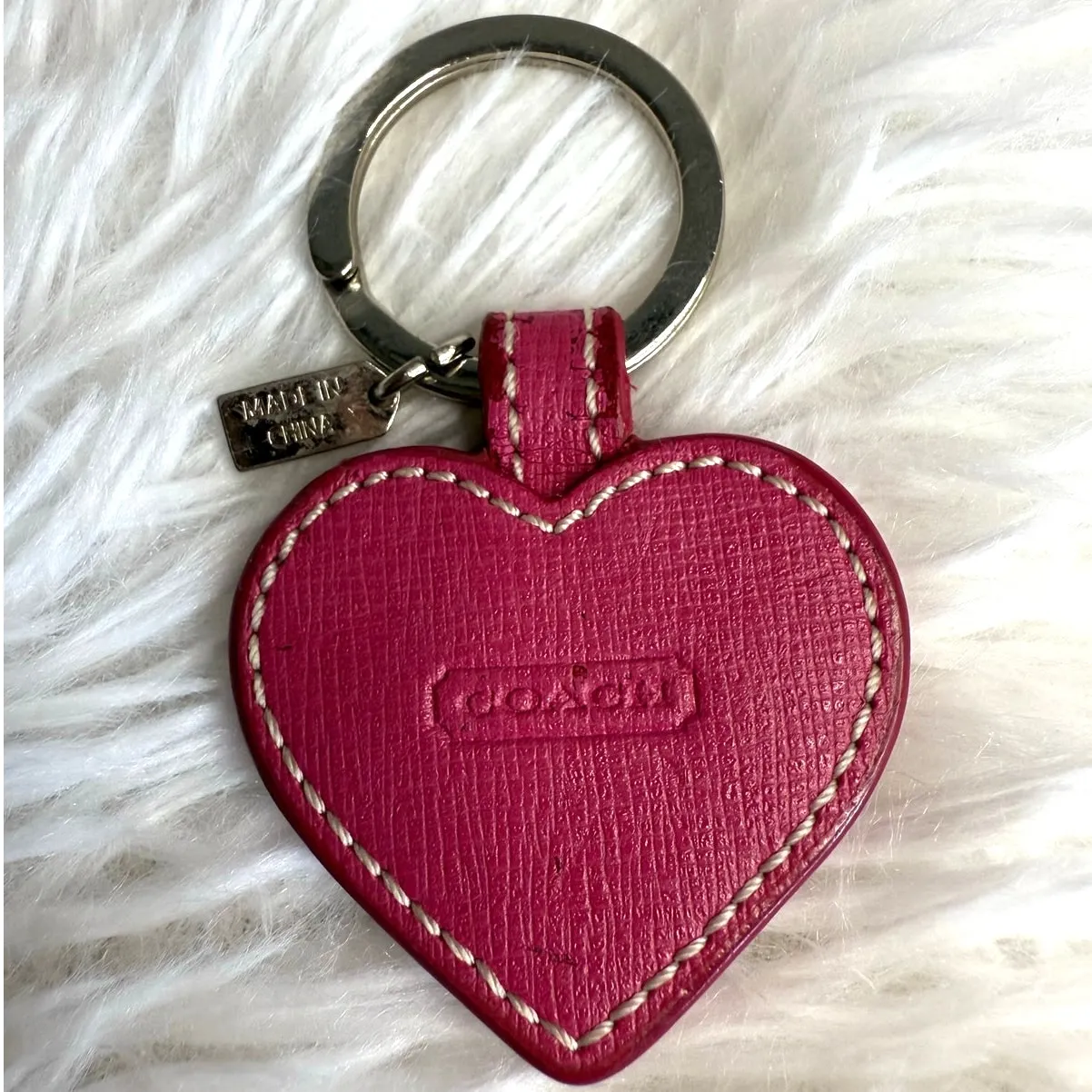 1.5" y2k COACH Pink Heart Bag Charm Key Fob - Image 2