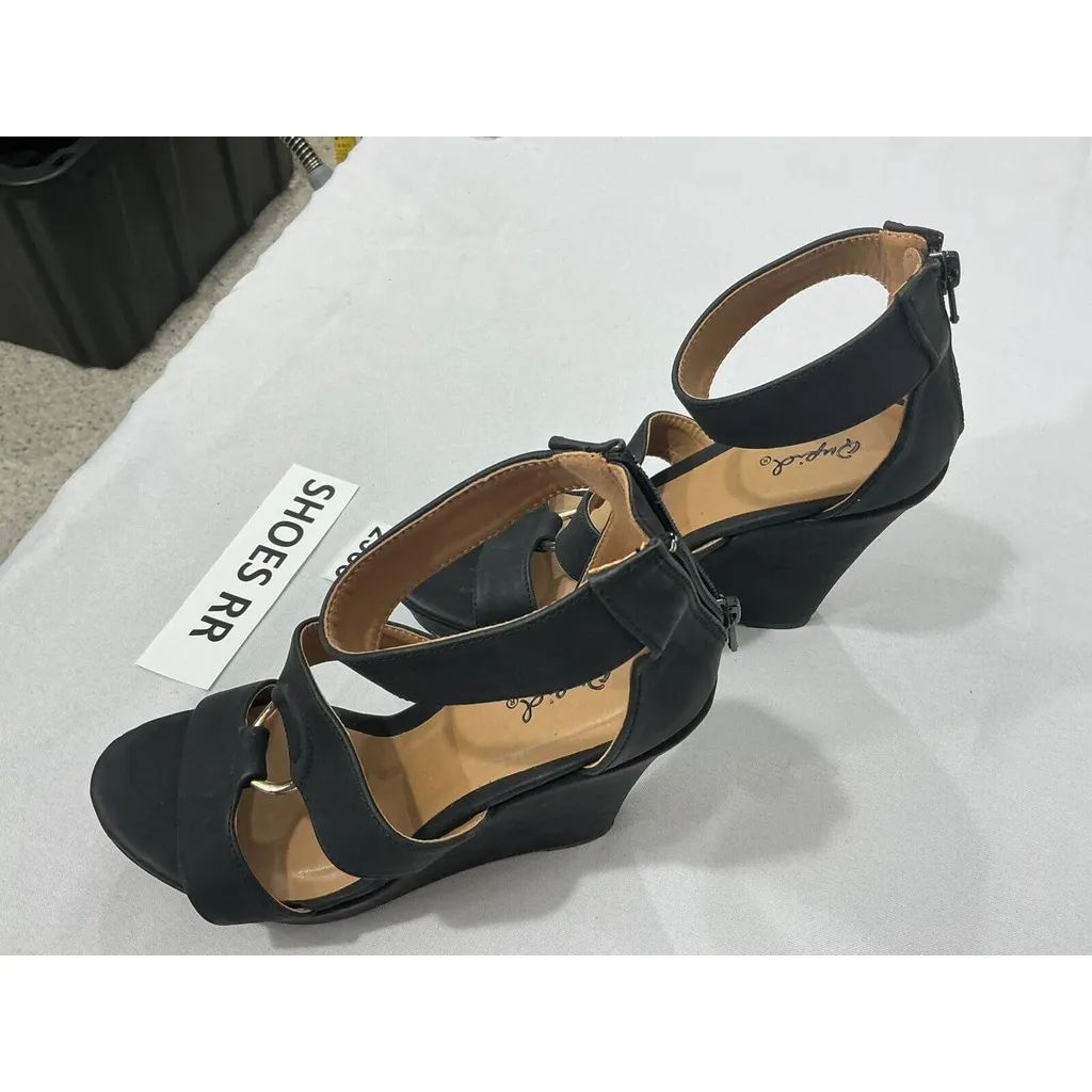 Womans Quipid Size 6 Black Strappy Zip Platform Wedge Sandals NWOT - Image 3