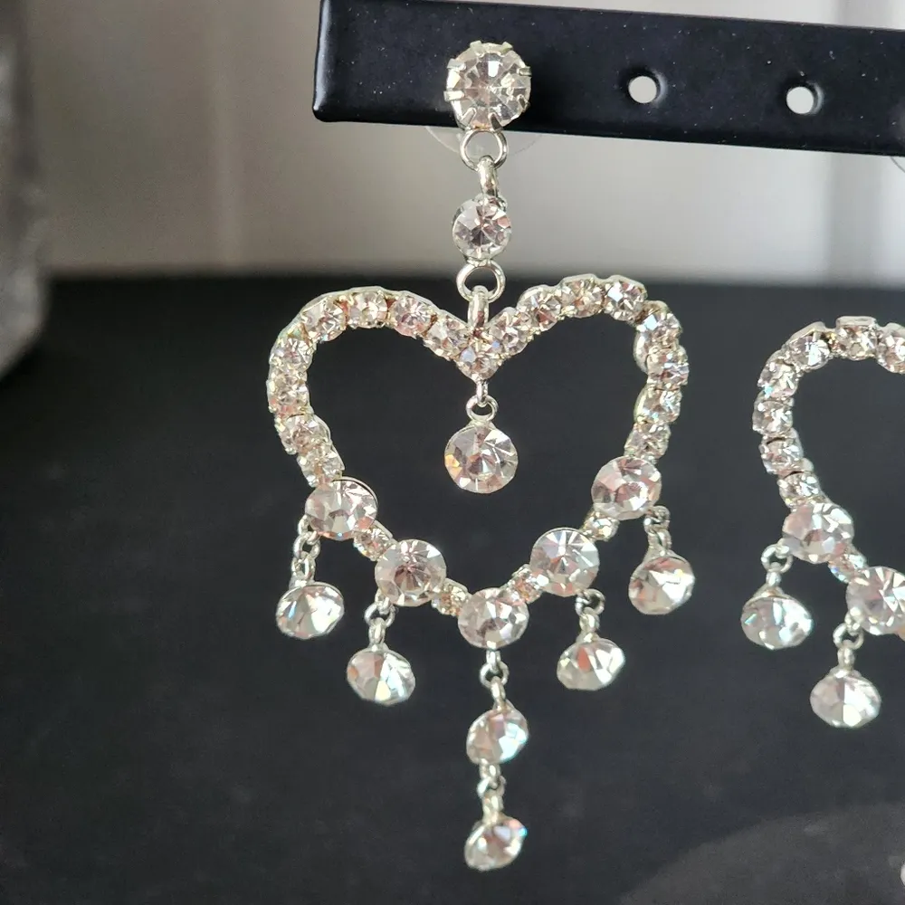 Silver Crystal Rhinestone Heart Dangle Earrings - Image 2