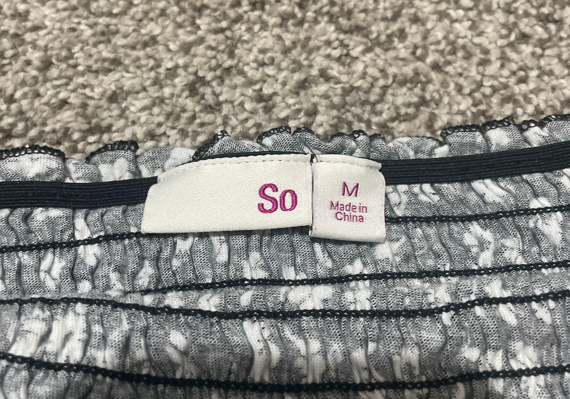 Black w/White Flower Ribbed Crop Top - Image 2