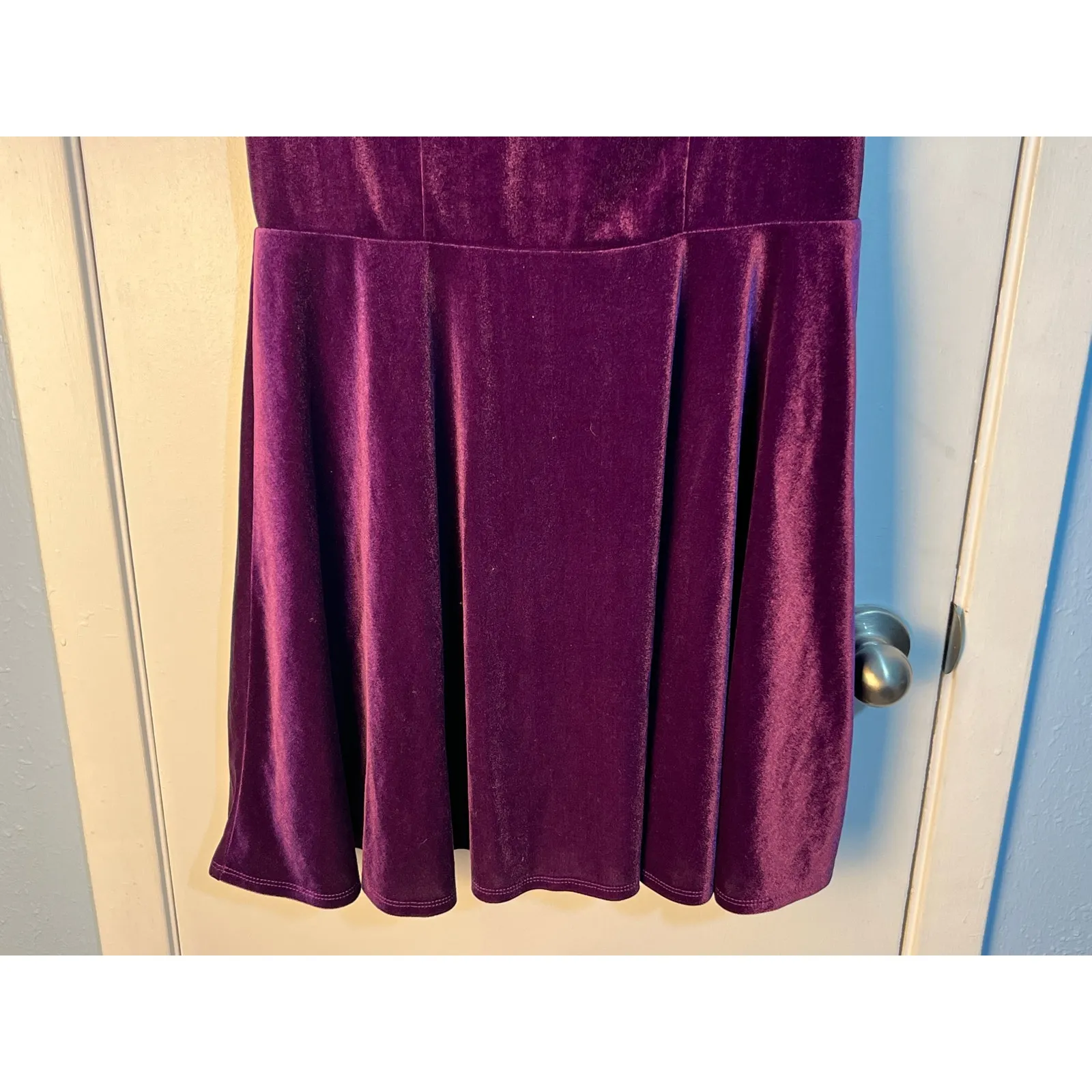 Hot Topic Velvet Dress Large Stretch Purple Halloween Costume Wednesday Core - Image 4