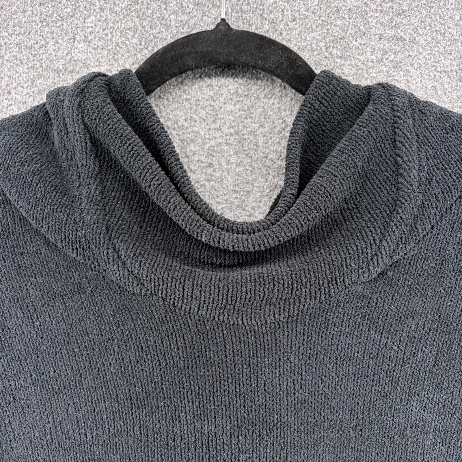 Free People Beach Black Oversized Tunic Sweatshirt Hoodie Raw Hem Small - Image 5