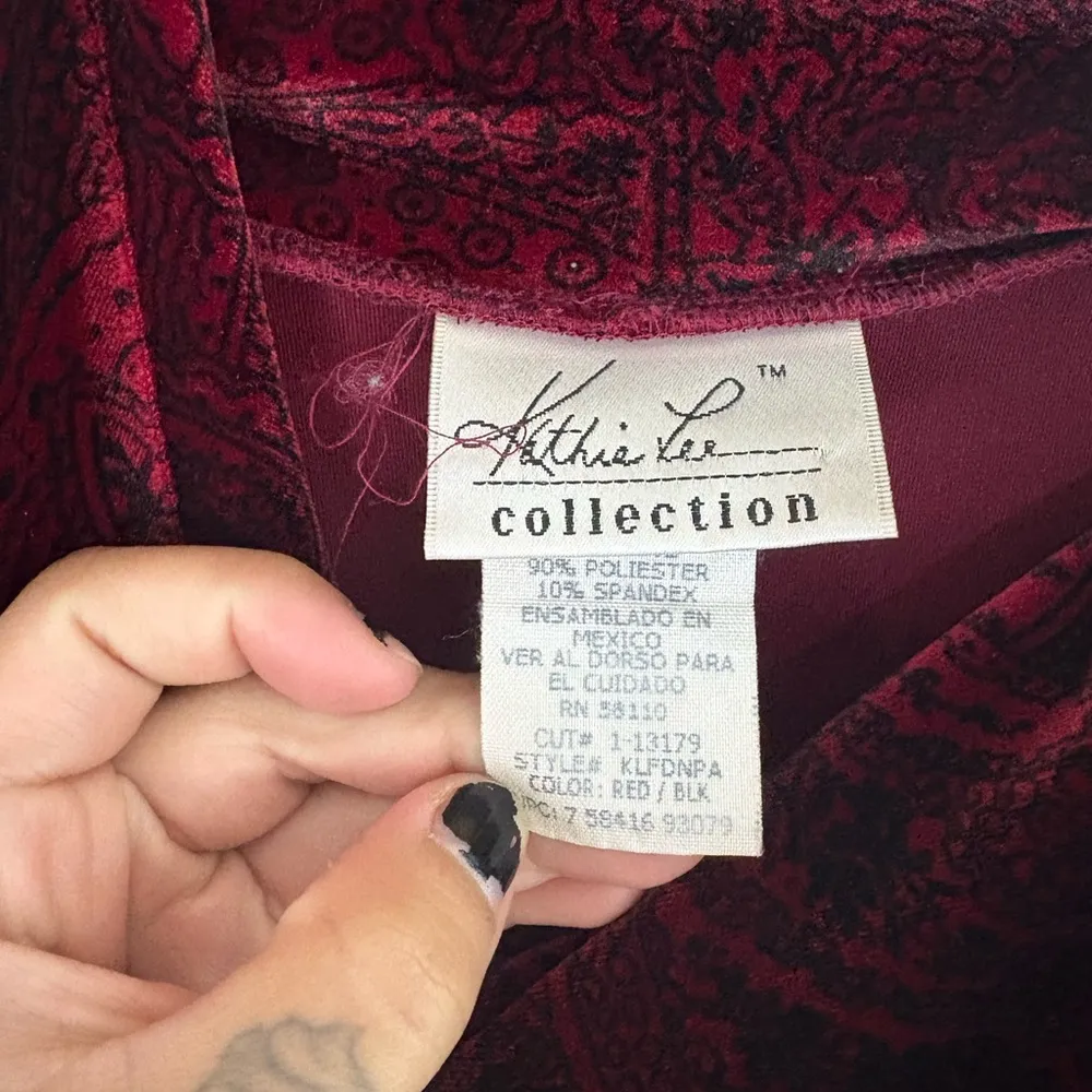 Vintage Whimsigoth Black and Red Paisley Cowl Neck Sleeveless Velvet Blouse - Image 4