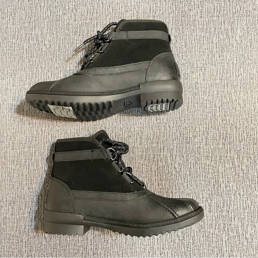 UGG Greda Waterproof Duck Boot - Image 4