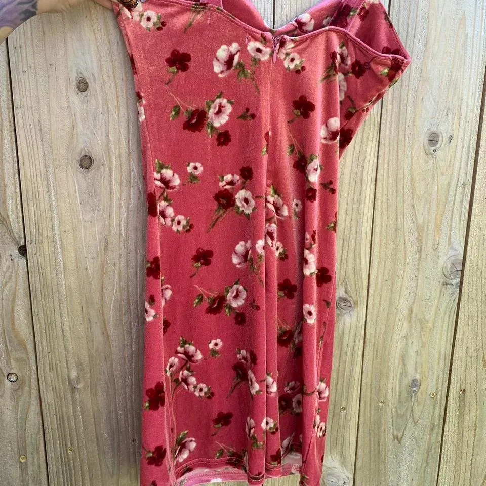Pink velvet floral dress from‎ forever 21 Preppy y2k - Image 6