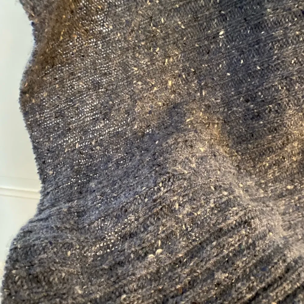 Blarney Woolen Mills Blue Flecked Turtleneck Poncho Made in Ireland 100% Wool - Image 2