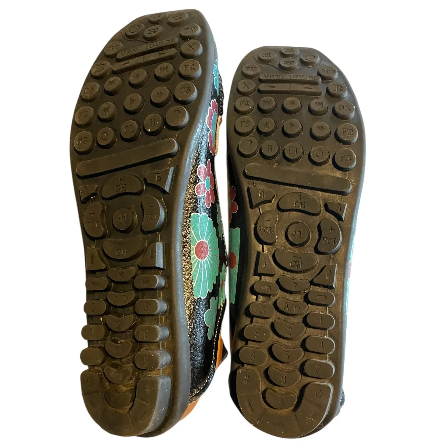 Floral Leather Loafers Black Size 8.5 - Image 6