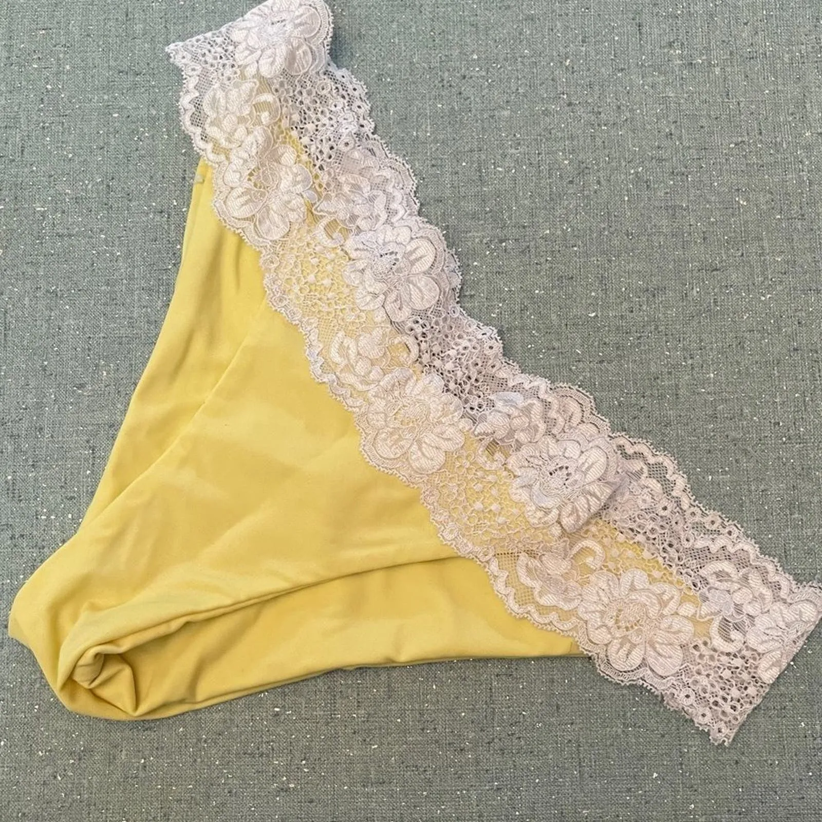 Beach Bunny Lady Lace Bikini Bottom Yellow‎ - Image 7