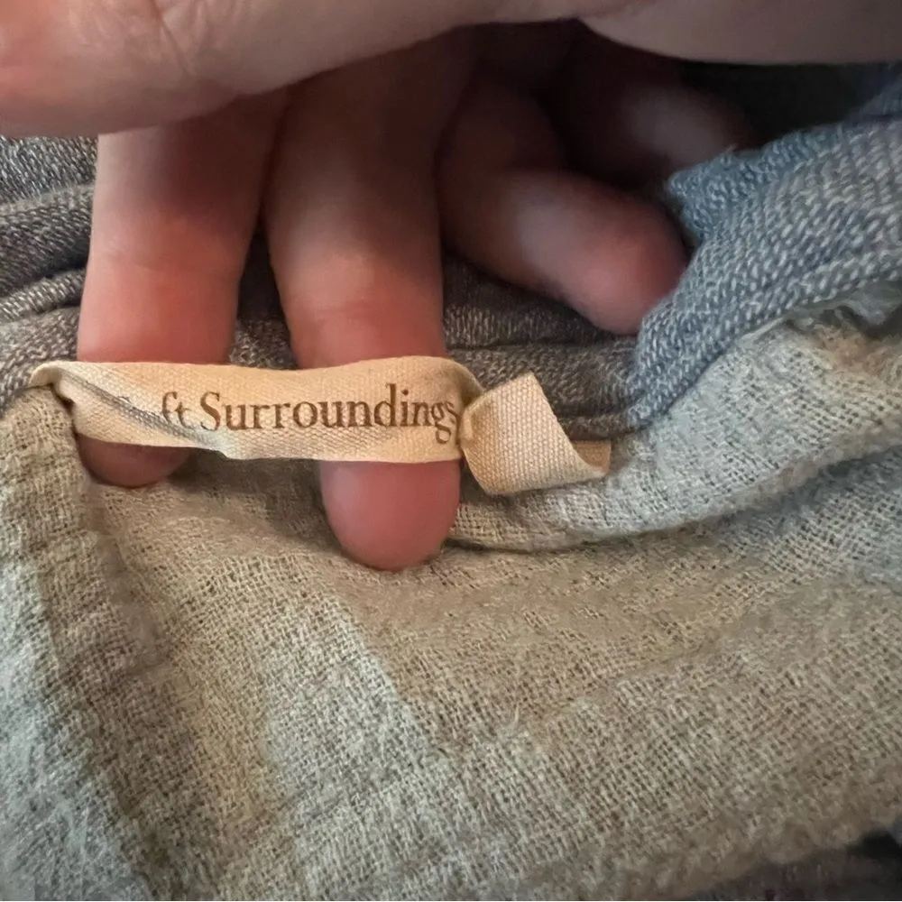 Soft‎ surroundings women’s size large, cowl neck, pullover top - Image 3