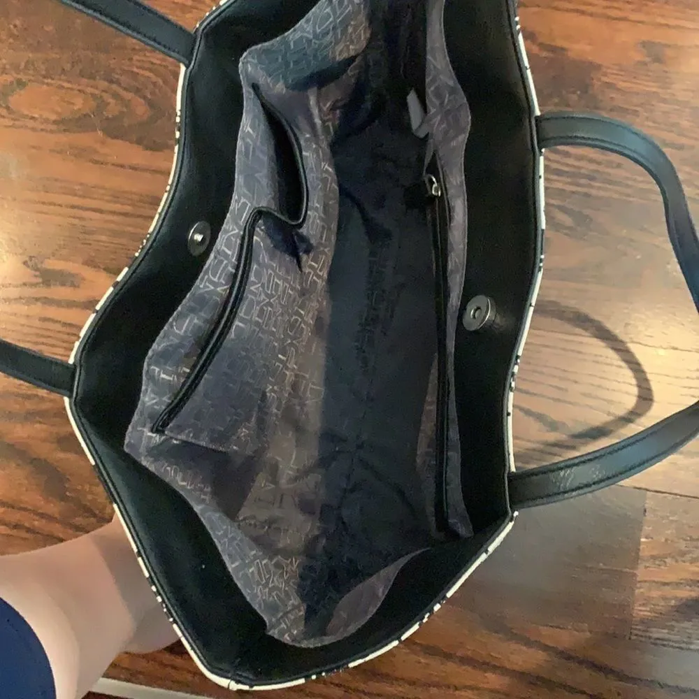 Danielle Nicole black and white bag - Image 5