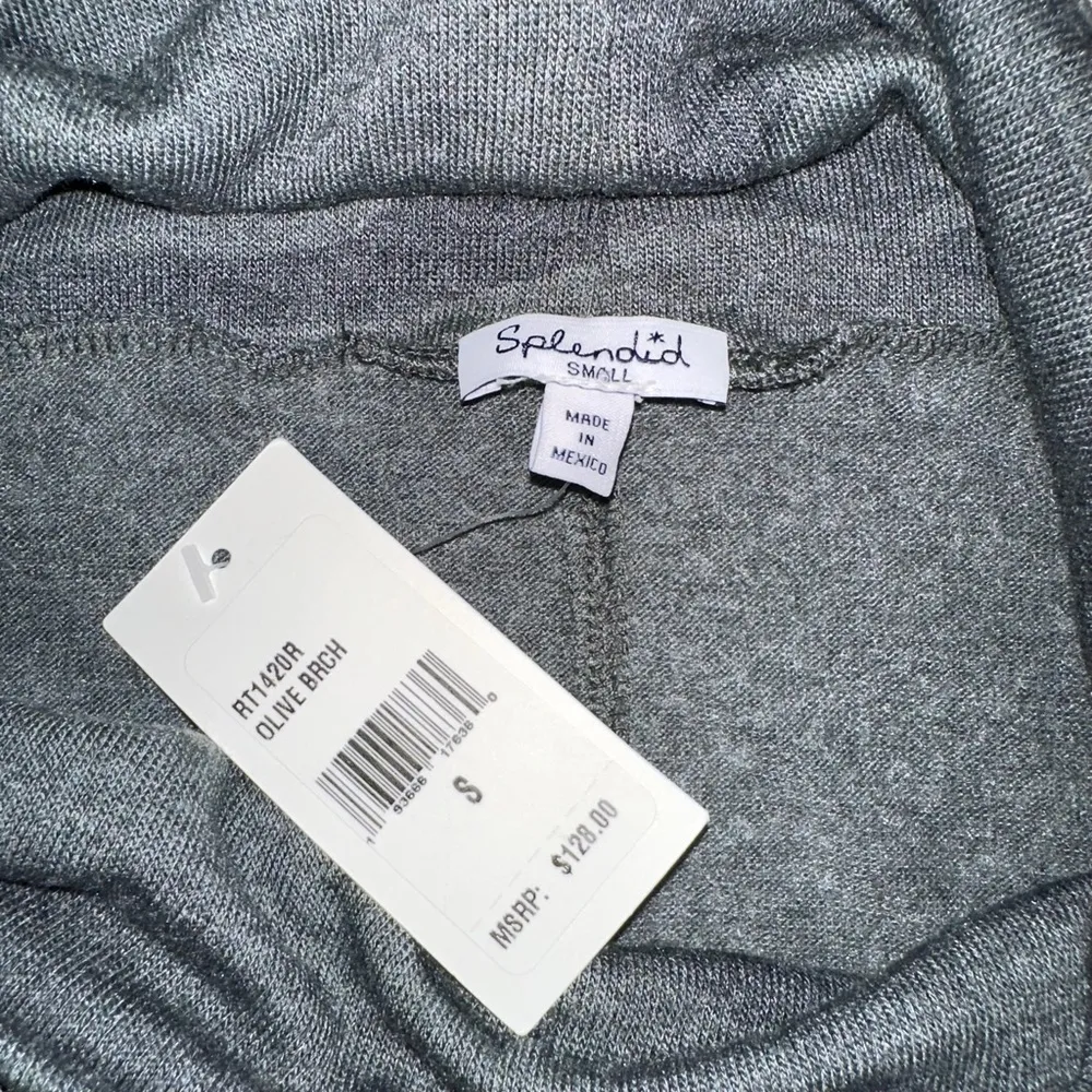 NWT Splendid Supersoft Green Camo Cowl Neck Pullover Sweater SMALL - Image 5