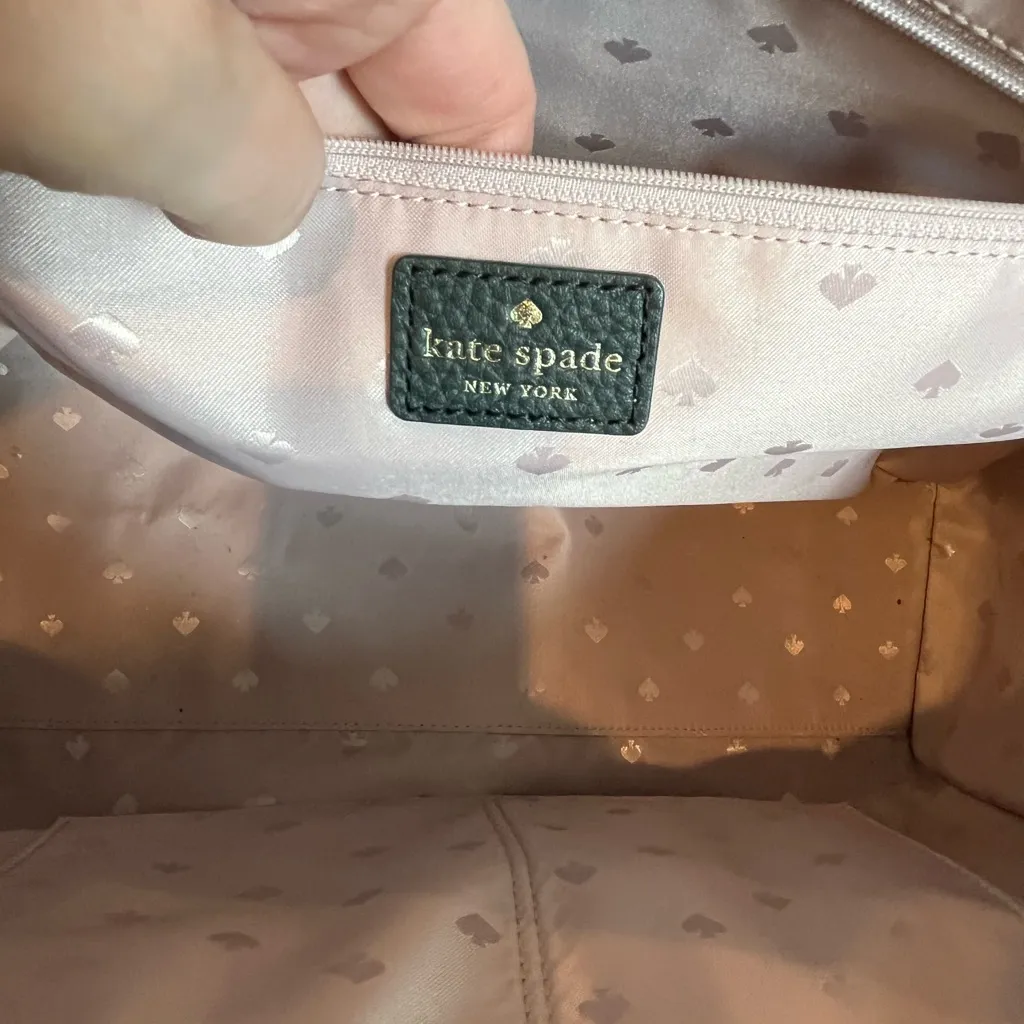 Kate Spade Allyn pebbled green Leather Tote large bag  gold hardware pink lining - Image 9