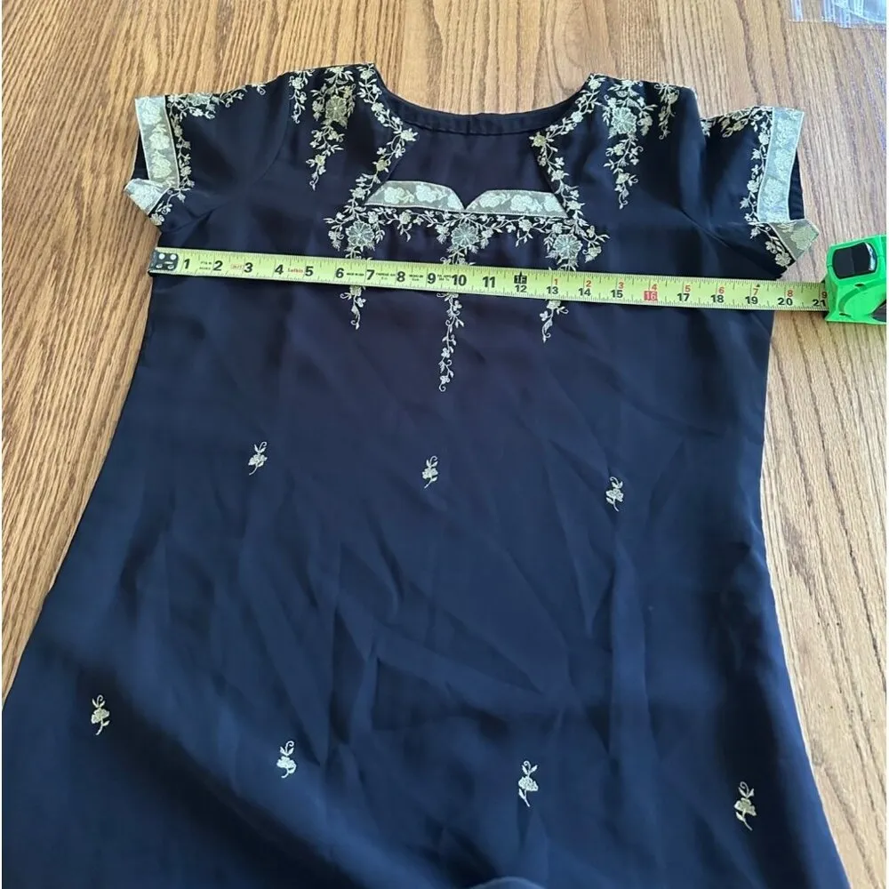 Elegant Black Chiffon Kaftan Dress With Gold Floral Embroidery & Short Sleeves S - Image 5