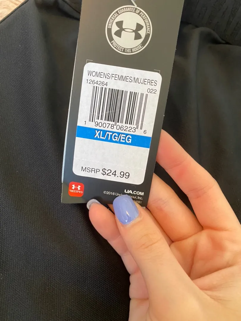 Under Armour Black Athletic Shorts - Image 3